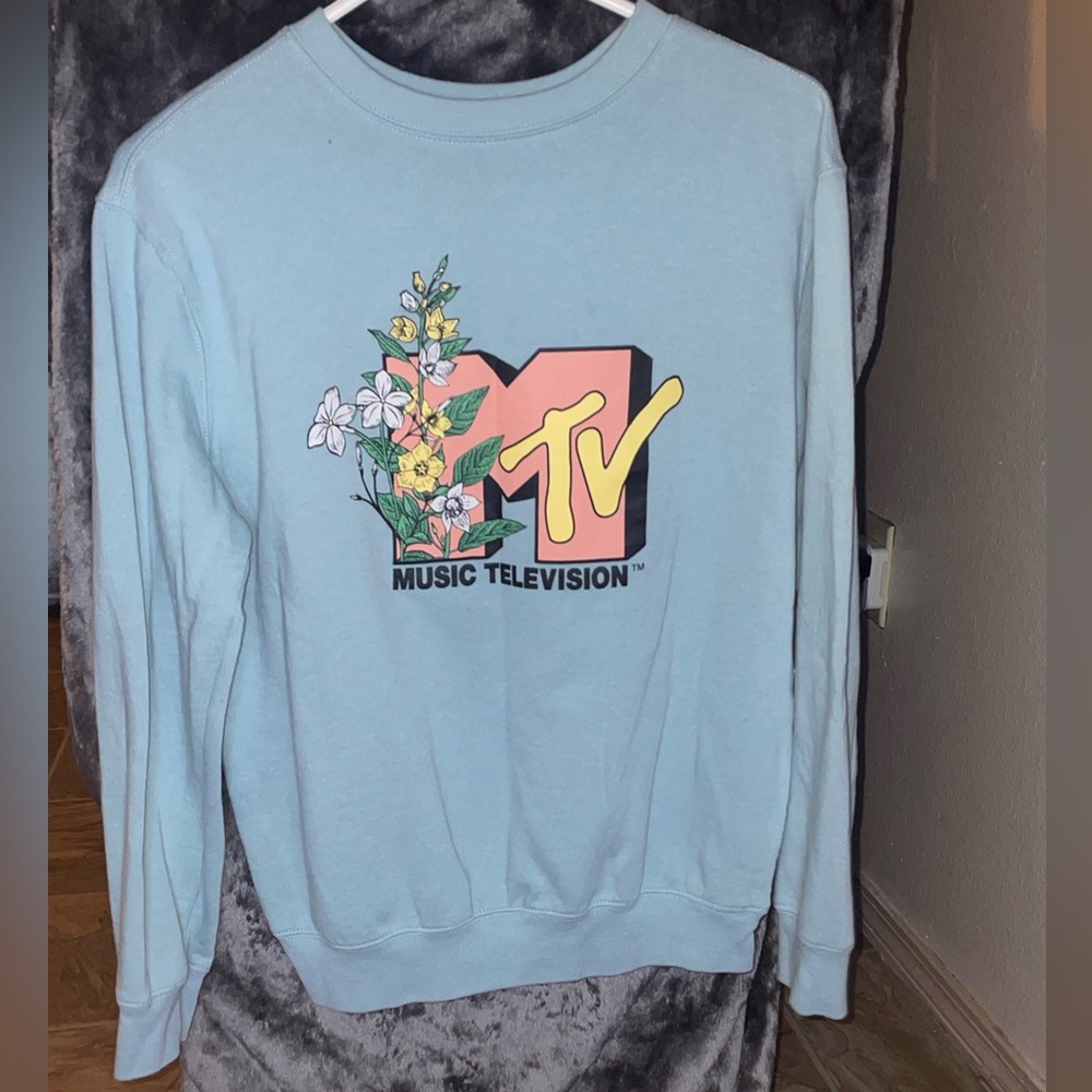SMALL / MEDIUM | MTV | Blue MTV Floral Sweater